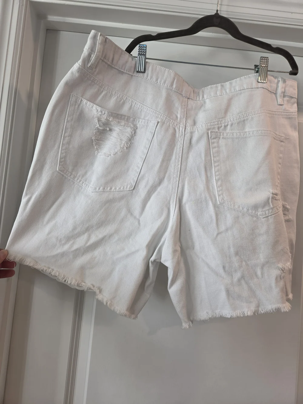 Madden Nyc Plus Size Distressed White Denim Shorts Size 15